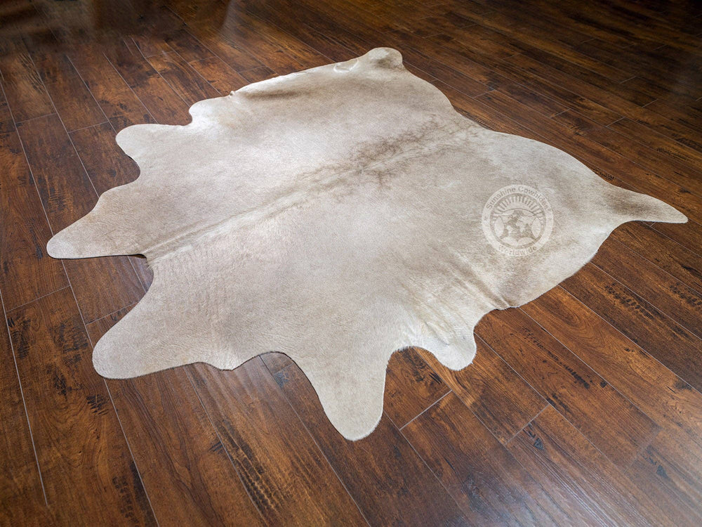 Taupe Cowhide Rug: Brazil / 6 X 6-7' / Taupe