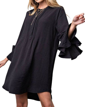 Pleated Ruffle 3/4 Sleeve Dress: M / Black
