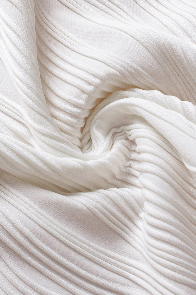 Textured V-Neck Short Sleeve Top: White / S