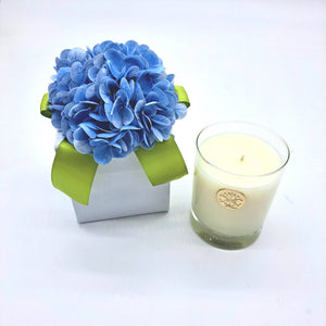 BLUE HYDRANGEA 14 OZ FLOWER BOX CANDLE