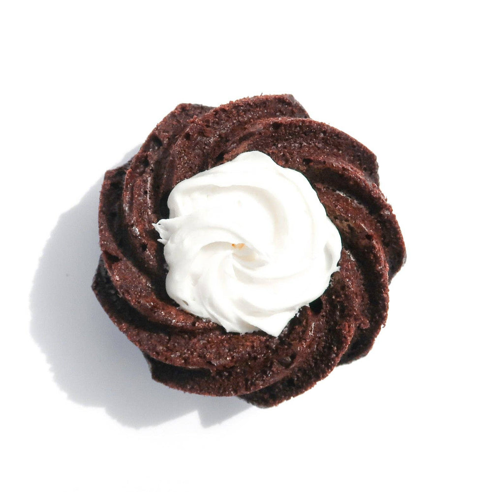 DARK CHOCOLATE CAKE